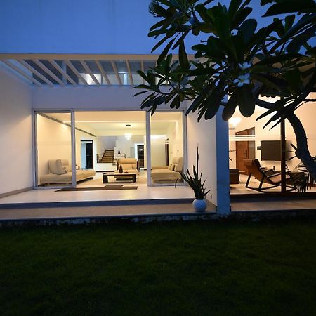 The Meadows Bed and Breakfast Varkala Buitenkant foto